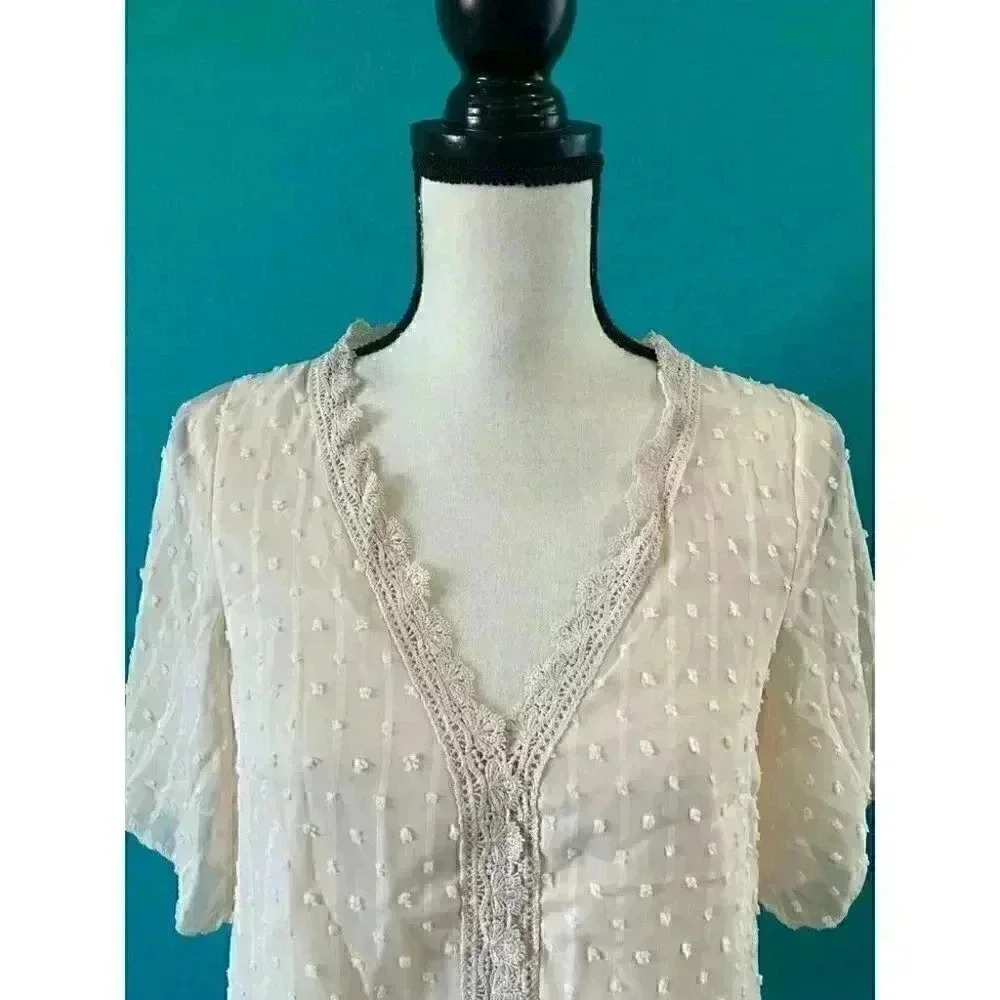 ⭐️ Shein light blush pink blouse in size xs - Picture 2 of 4